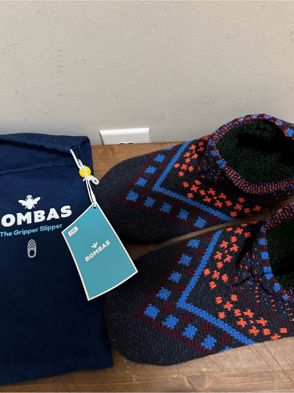 Bombas Navy Slipper Socks with Blue & Red Pattern